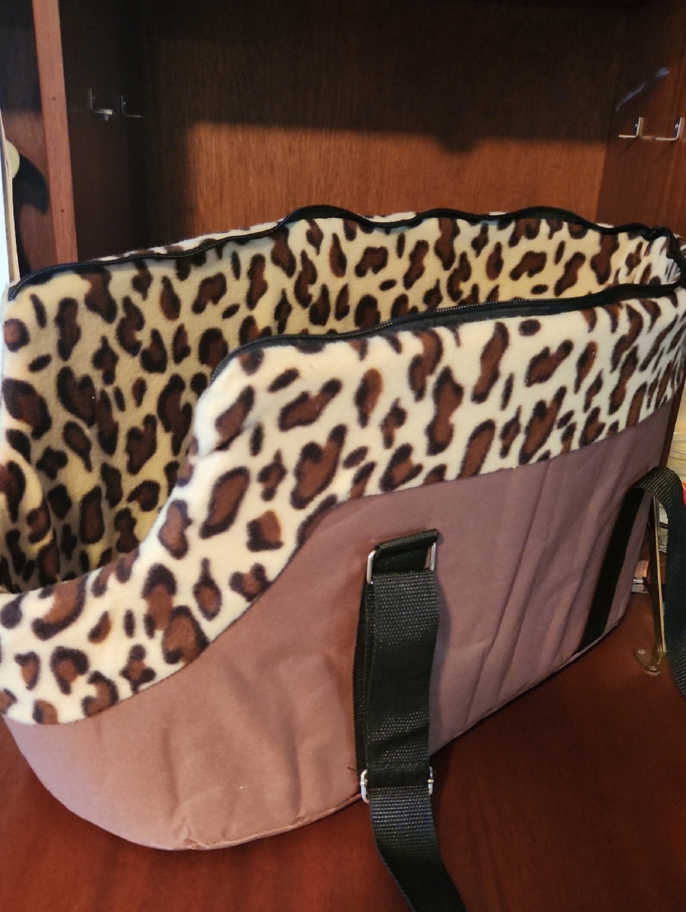 Pet Leopard Print Lined Carry Bag